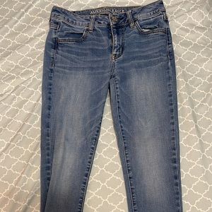 American eagle Womens blue jeans.